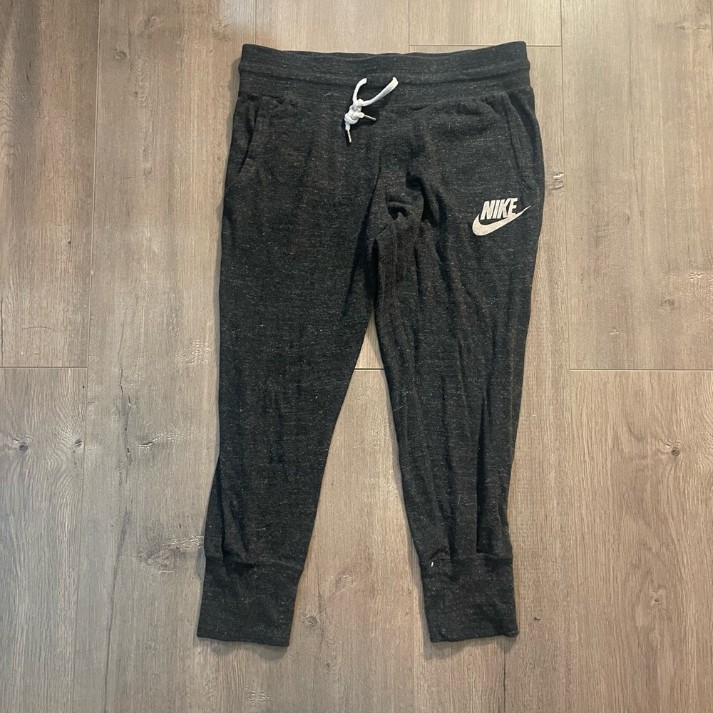 Nike Capri joggers